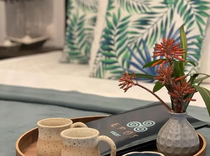 Epos & Luxury Nyaraló Paliúri