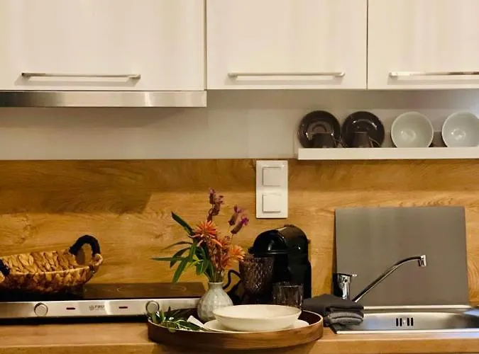 Epos & Luxury * Paliúri