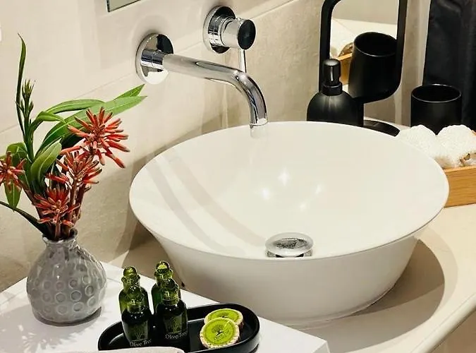 Epos & Luxury * Paliúri