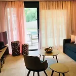 Ferienhaus Epos & Luxury *