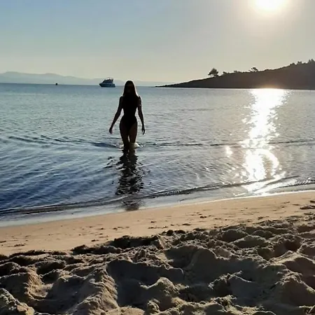 Epos & Luxury Paliúri
