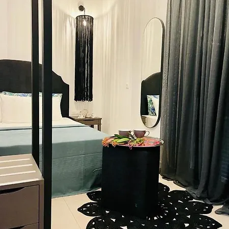 Epos & Luxury Nyaraló