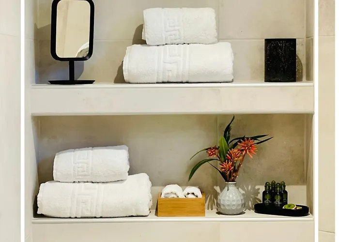 Epos & Luxury * Paliouri